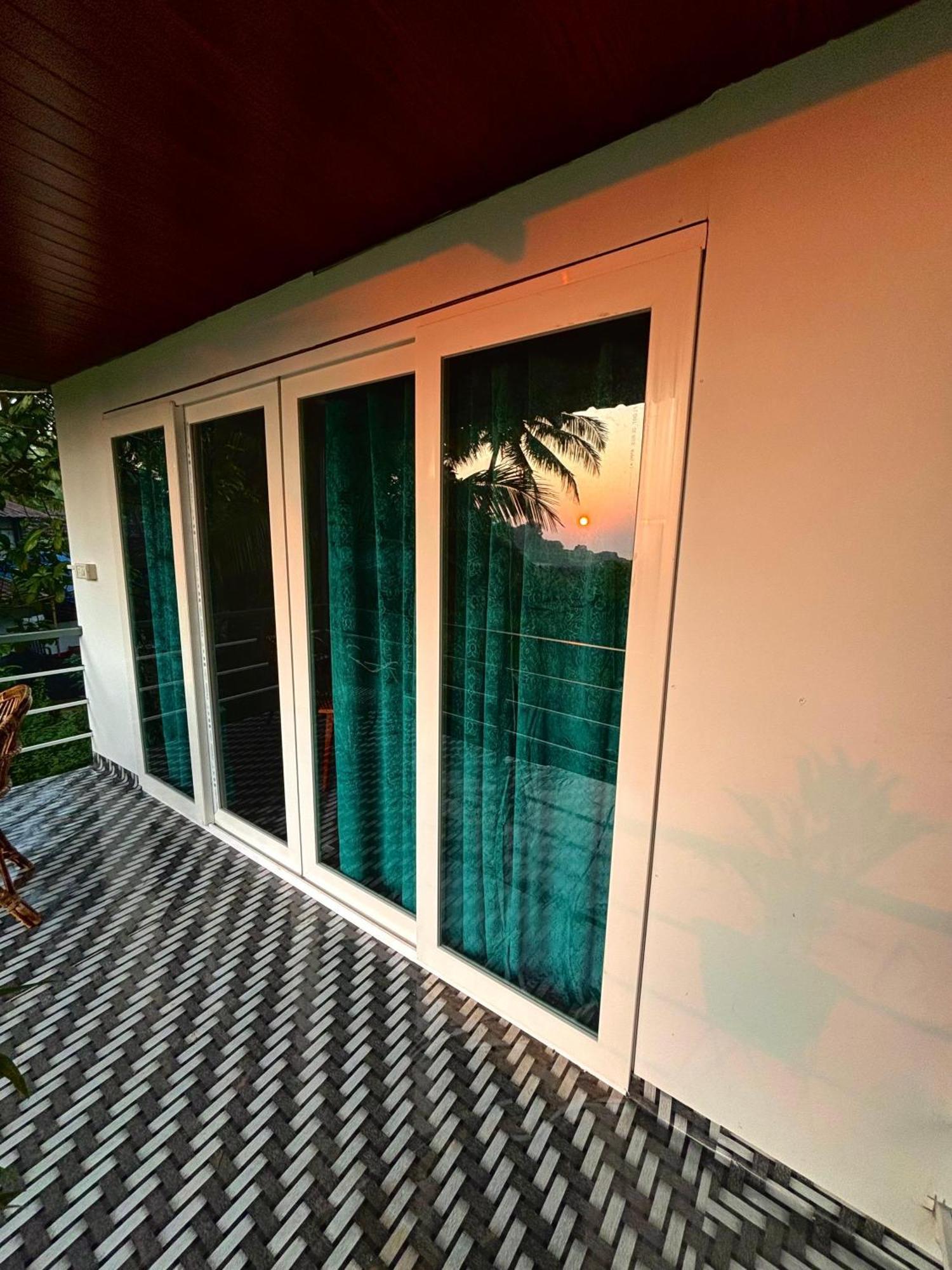 Bramha Cottages คานาโคนา ภายนอก รูปภาพ