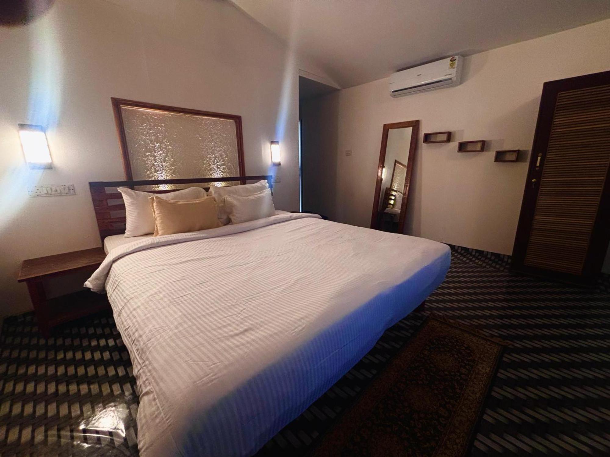Bramha Cottages คานาโคนา ภายนอก รูปภาพ