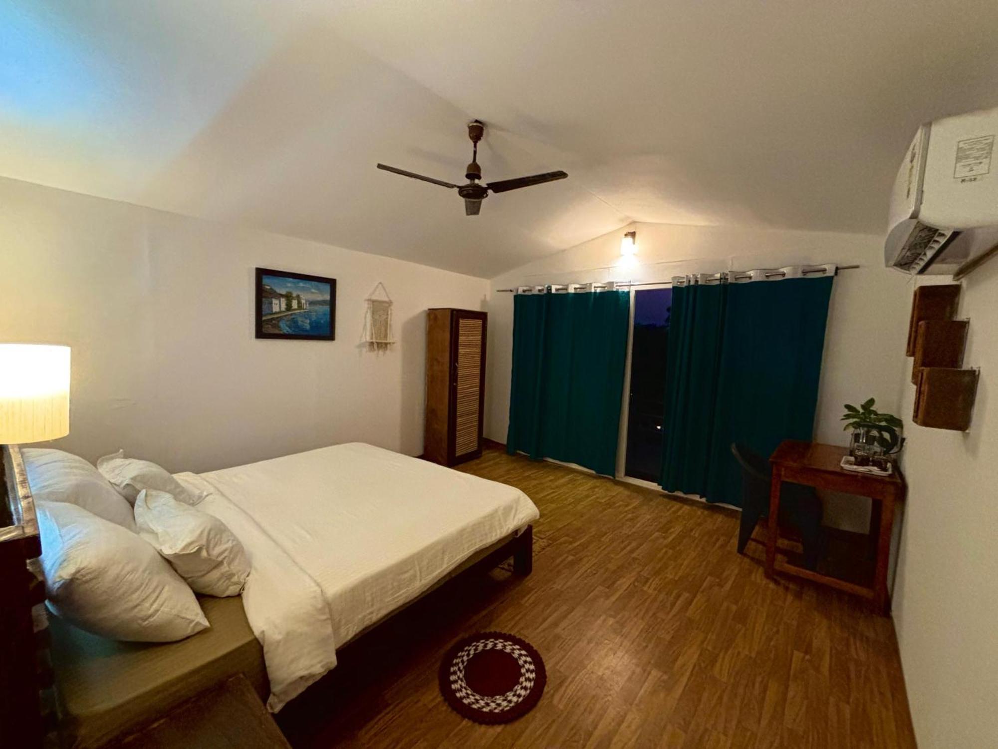 Bramha Cottages คานาโคนา ภายนอก รูปภาพ